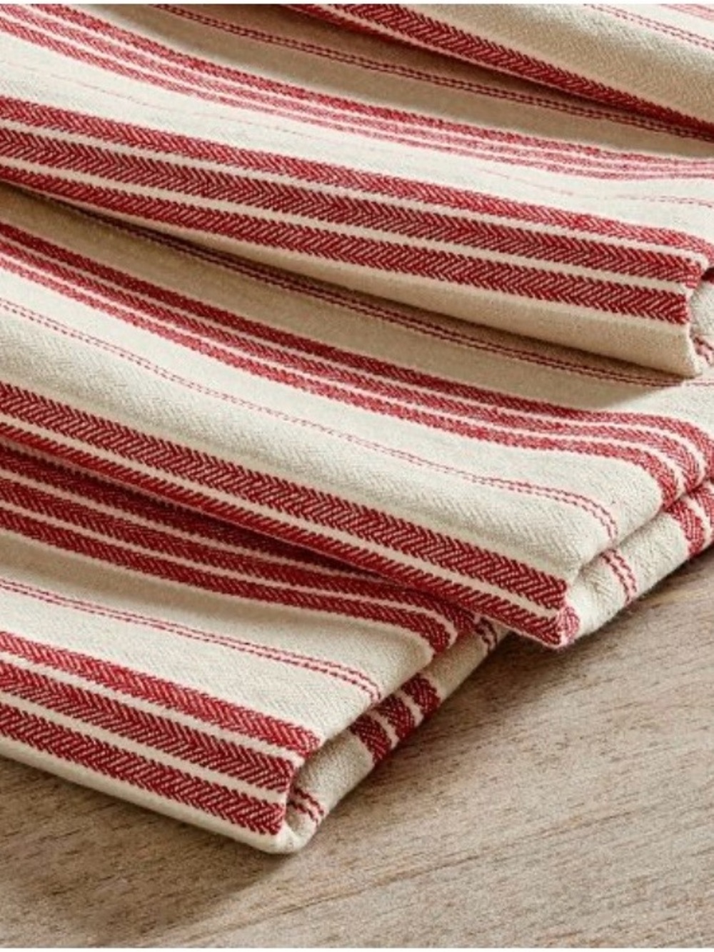 Pottery Barn Colette Stripe Run Red and Cream Linen Cotton Napkins - Picture 3 of 5